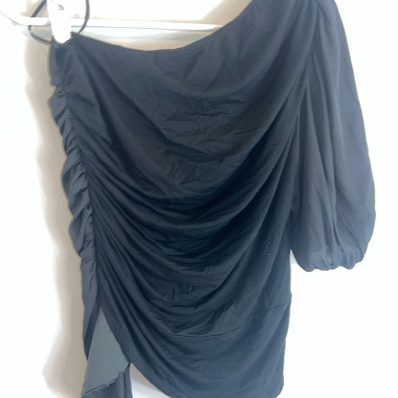 Dolan Anthropologie Ruched One-Shoulder Top size medium - Picture 10 of 11